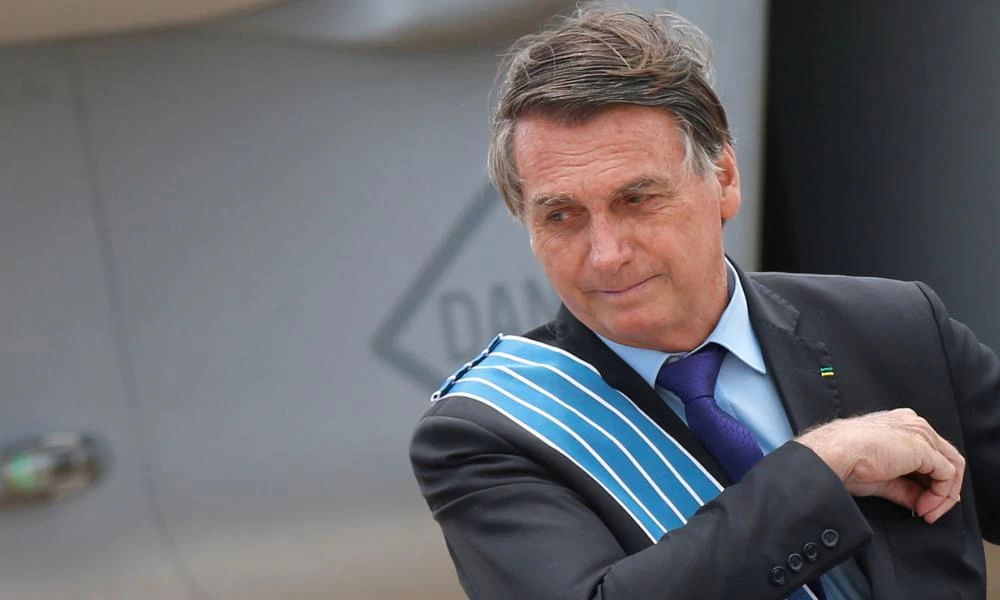 Περιοδικό Time: Θα μας τρελάνουν - Ο Μπολσονάρο ψηφίστηκε πρόσωπο της χρονιάς για το 2021
